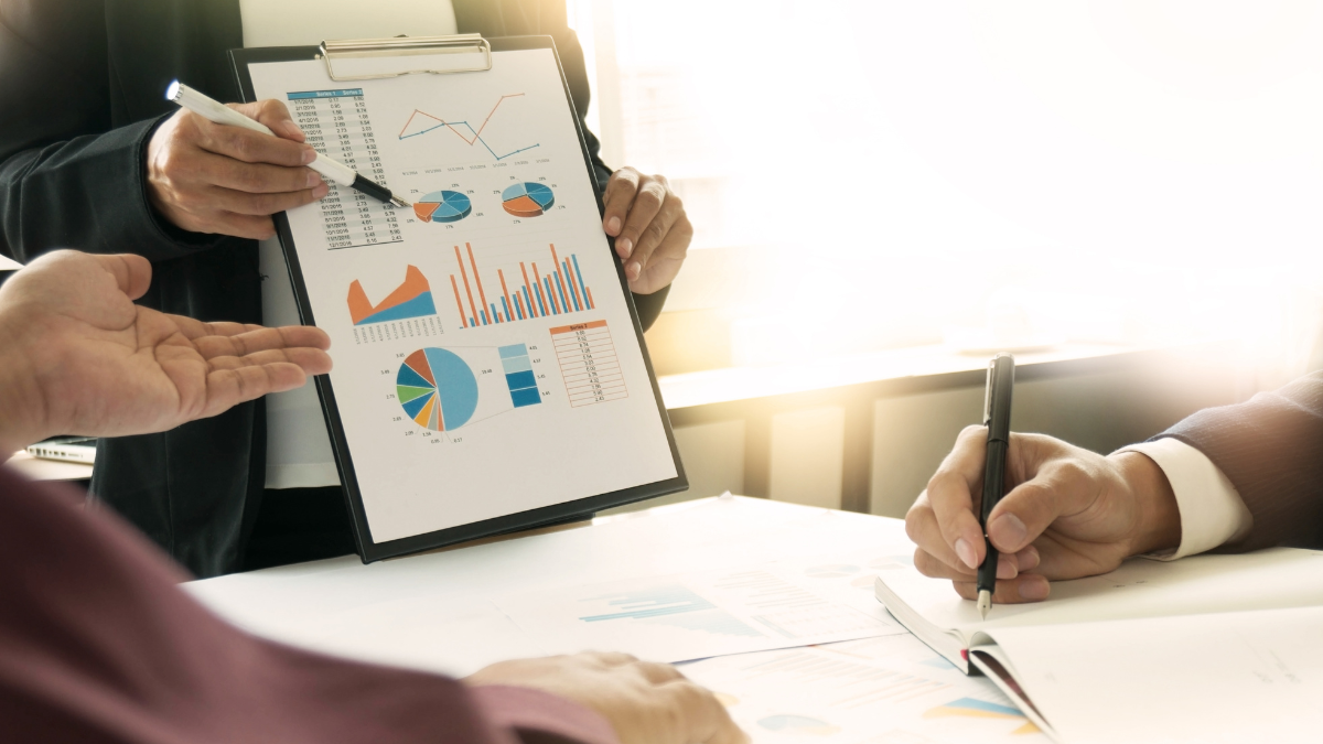 Retail technology devices and POS